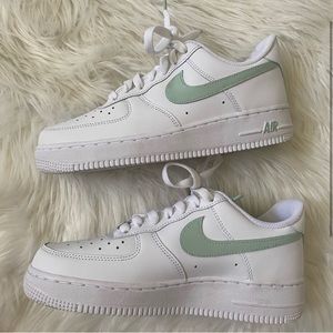 Custom Nike Air Force 1